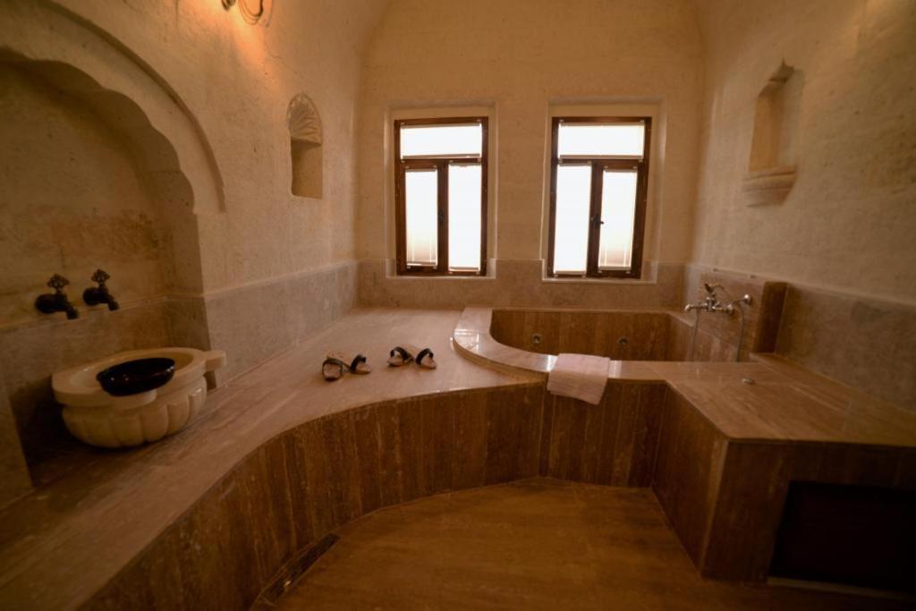 La Perla Cave Cappadocia Bed & Breakfast Ürgüp Exterior photo